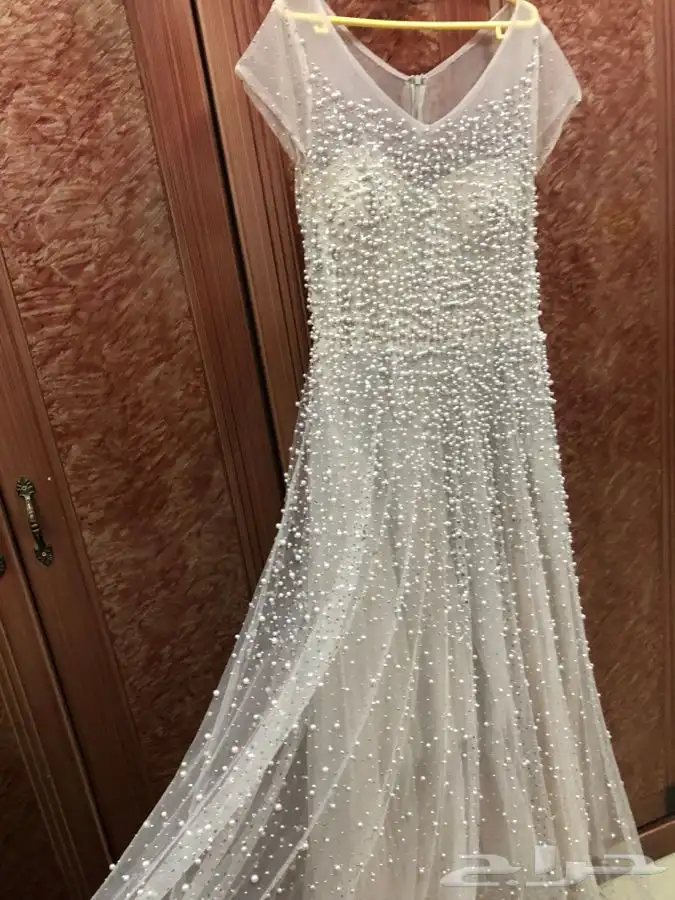 فستان سهرة خامة جدا  ممتازة ونظيف جدا  لبس ساعة 0