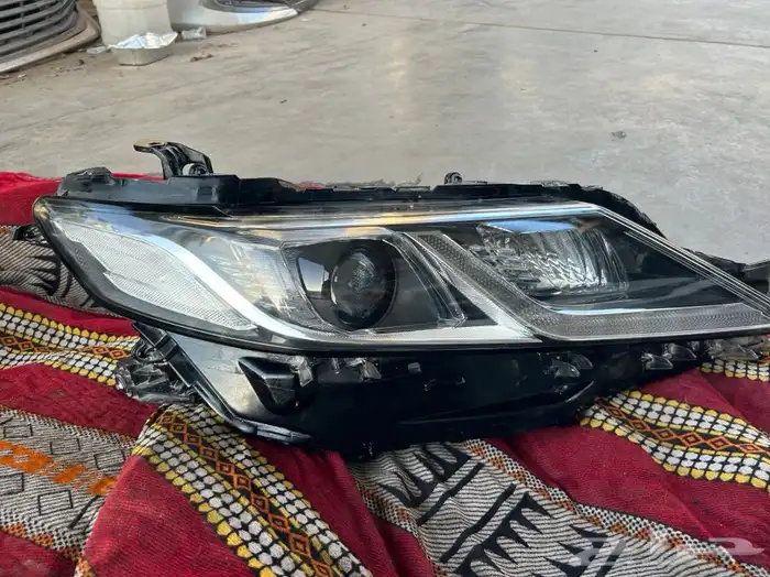 شمعه كامري يمين 2020 0