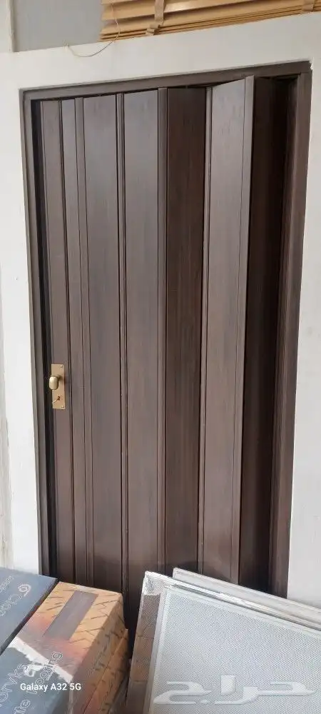 باب خشب . باب سحب . باب جلد . باب كرديون . أبواب سحاب 1