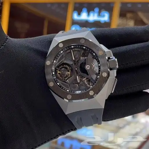 ادمار من احلى وأرقى الساعات الملكية 0