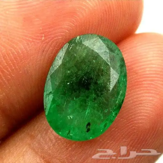 زمرد Zambian طبيعي 2