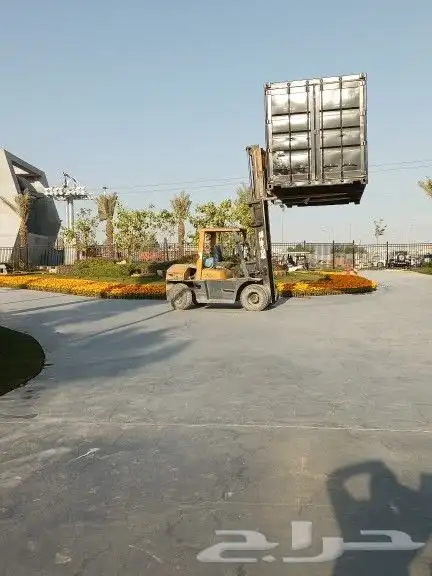 رافعات شوكية فوركلفت للايجار الشهري واليومي والمشاوير 2