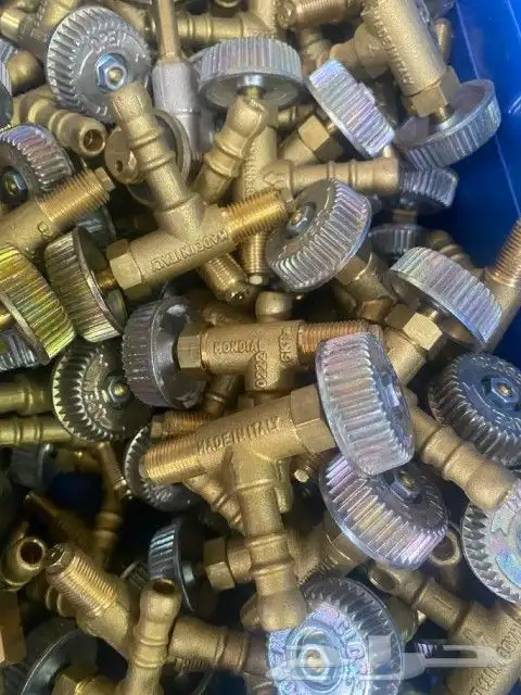 مفاتيح غاز مفتاح غاز قطع غيار دبات الغاز الداوفير 37