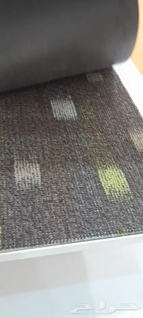 موكيت مكاتب بلاط المكاتب 50 50 معلم تركيب الموكيت وا السجاد 2