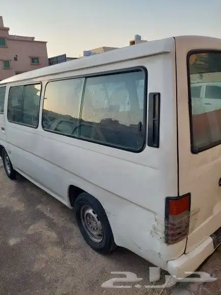 باص نيسان للبيع 2