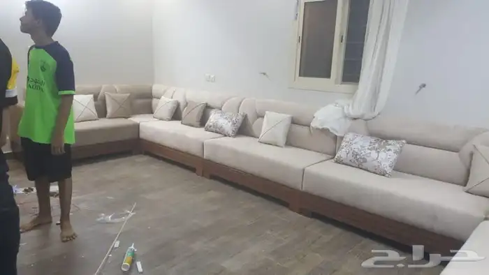 كنب وتفصيل وتنجيد وستائر 3