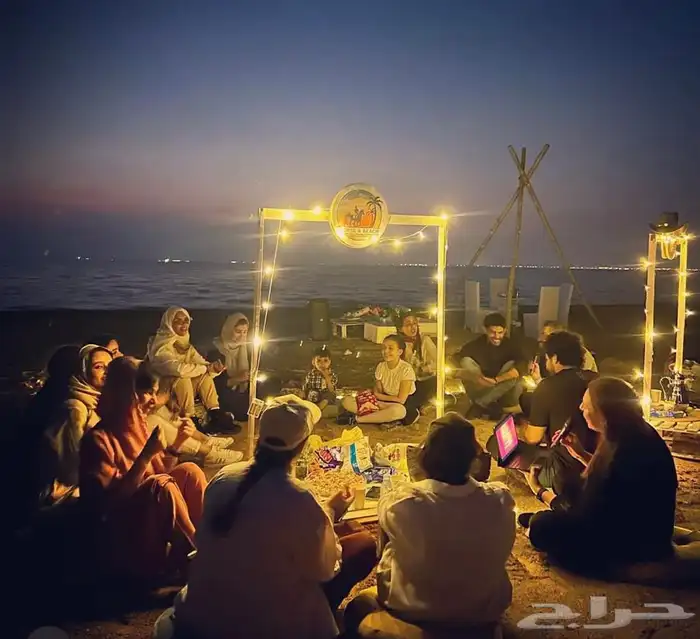 رحلات وجلسات خيل عالبحر 0