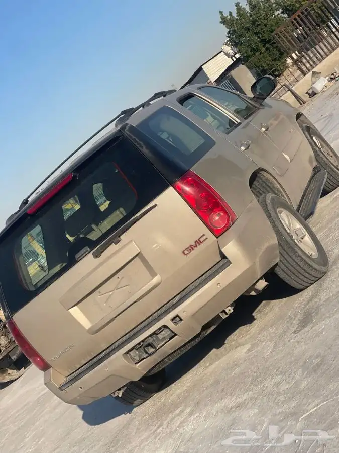 قطع غيار جمس يوكن تشليح 1