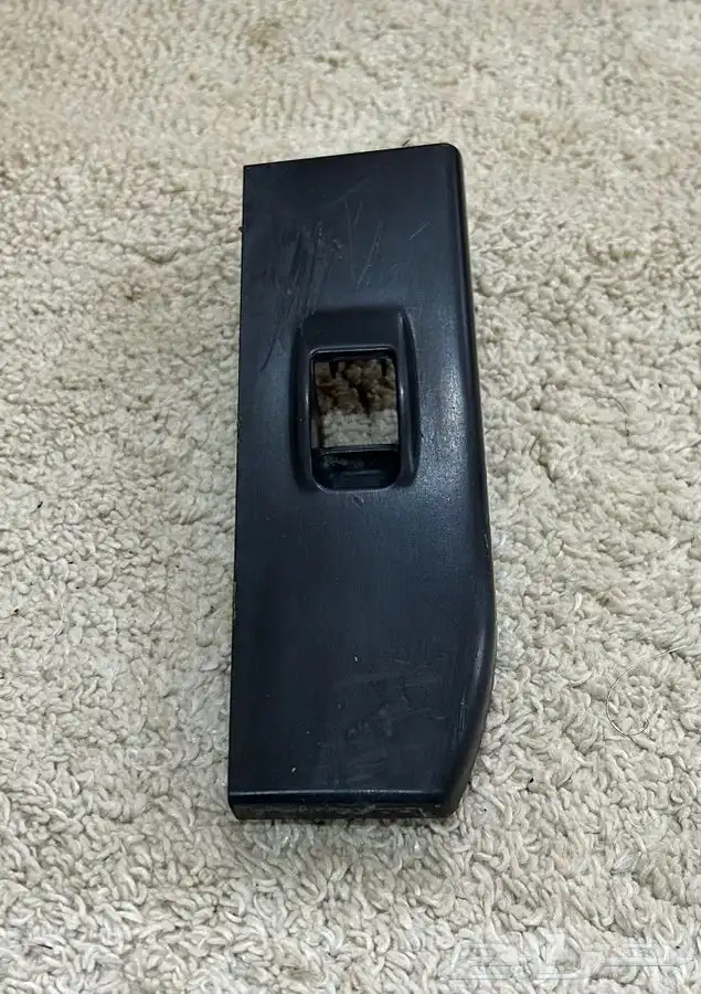 ديكور زر ديكور داخلي ددسن فل 97 مستخدم نادر باب امامي يمين 2