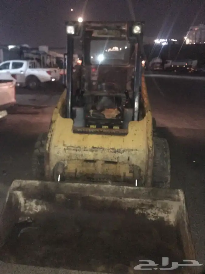 بوبكات CAT للبيع 8