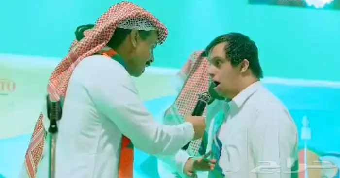 مقدم حفلات منبرية فعاليات مسرح ندوات حوارية يوم مفتوح 6