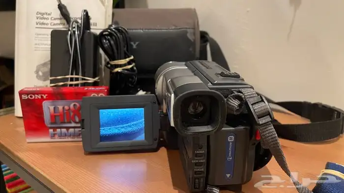 كاميرا فديو سونيHi8 SONY ( تم البيع ) 2