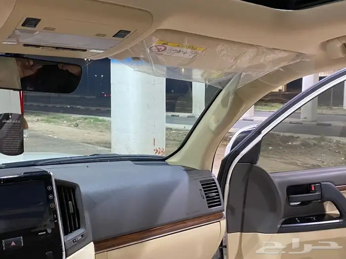 تويوتا لاندكروزر 2017 ( مخزن ) مباع 27