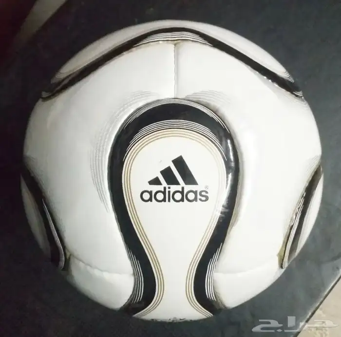 كورة قدم كأس العالم 2006 تيشرتات واحذيه كلاسيك بكل المقسات 0