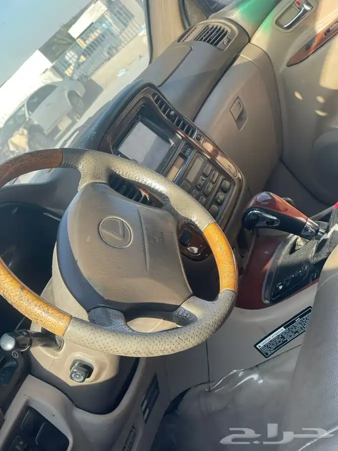 قطع غيار جيب لكزز تشليح جيوب تويوتا 8