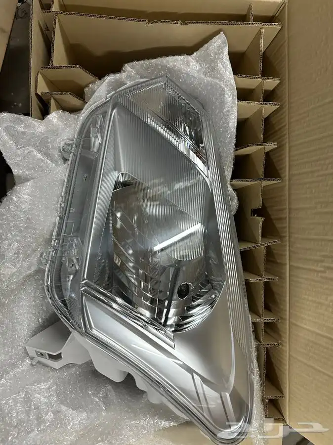 شمعة يسار اسوزو ديماكس من 2016 الى 2022 1