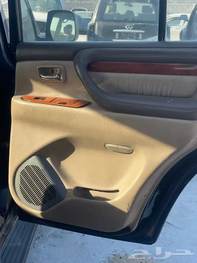 قطع غيار جيب لكزز تشليح جيوب تويوتا 6