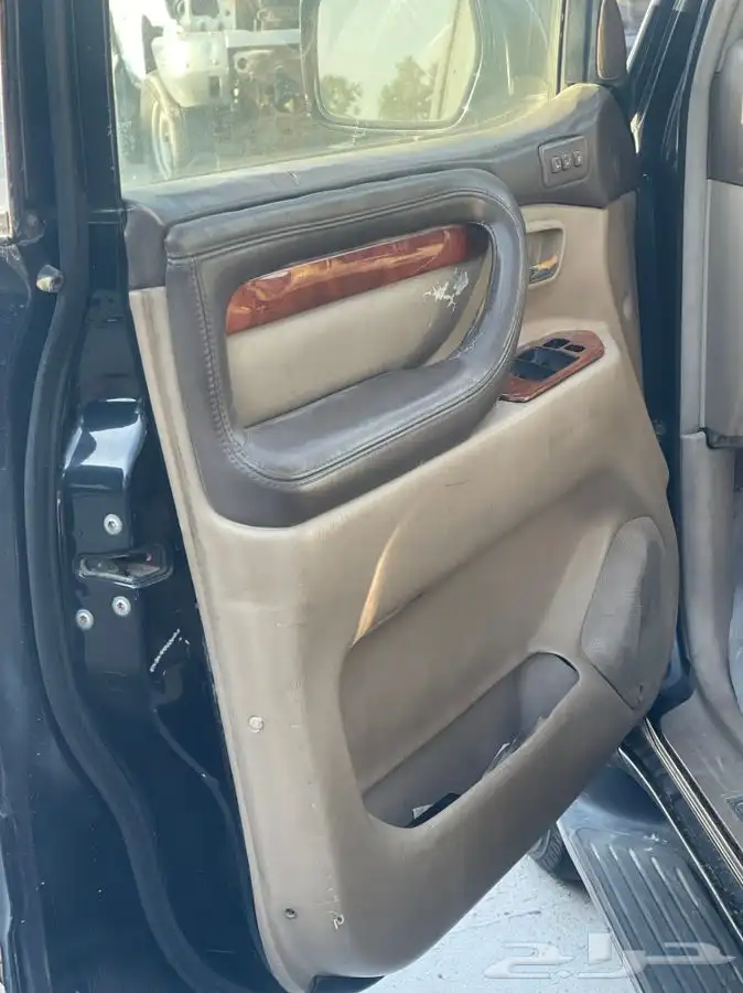 قطع غيار جيب لكزز تشليح جيوب تويوتا 7