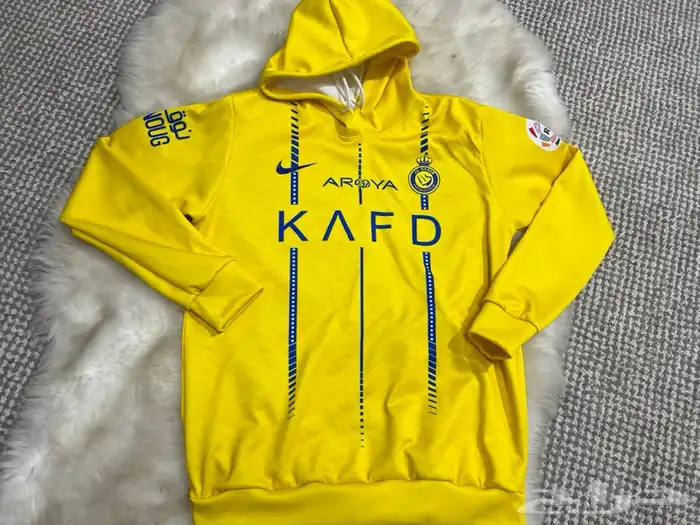 بلوفرات تيشرتات النصر جميع مايخص النصر. 7