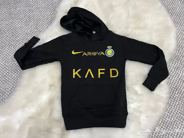 بلوفرات تيشرتات النصر جميع مايخص النصر. 12