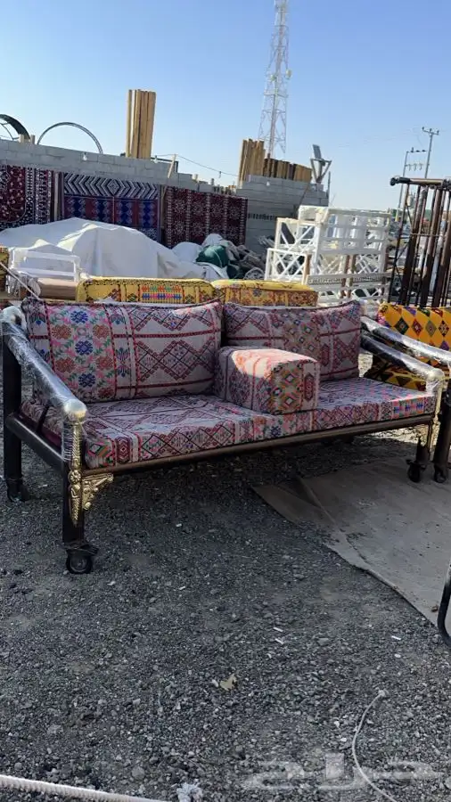 كراسي صبغ ناري مع جلسات شعبية 7