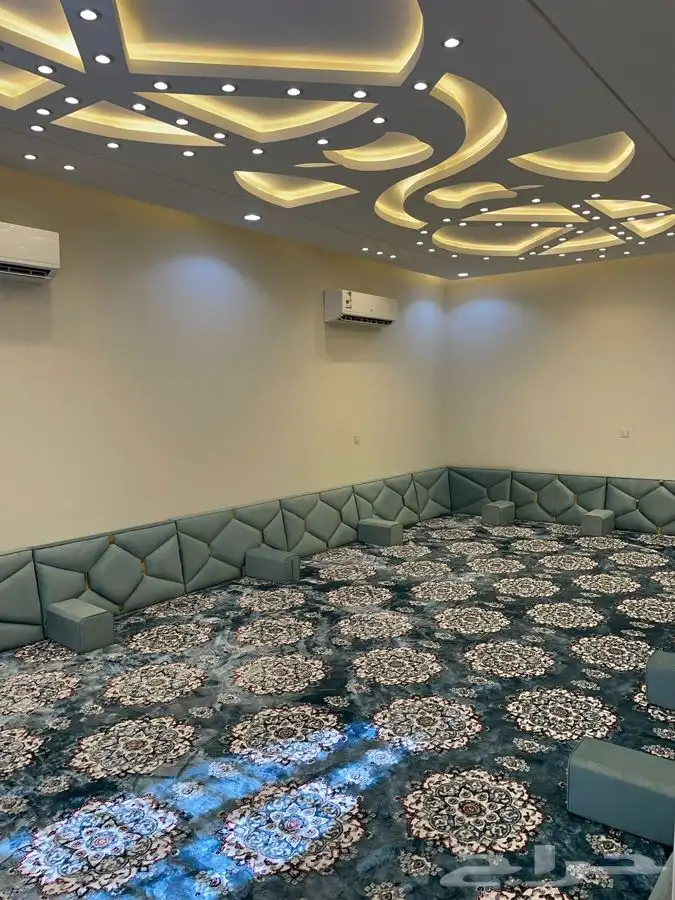 استراحه للبيع او للإيجار 5