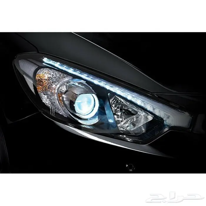 شمعات سيراتو 2013 - 2016 ليد خطين طقم مع الدنمو 1