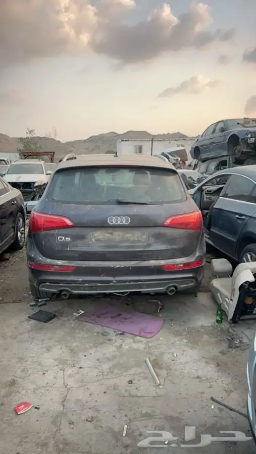 قطع غيار تشليح اودي Q5 1