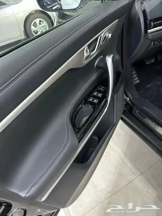 شانجان CS95 رويال 2025 13