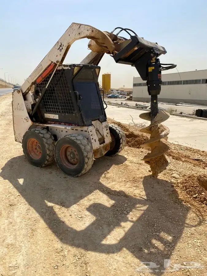 بوبكات درين للإيجار الشهري او اليومي للحفر الشبك والزراعة 2