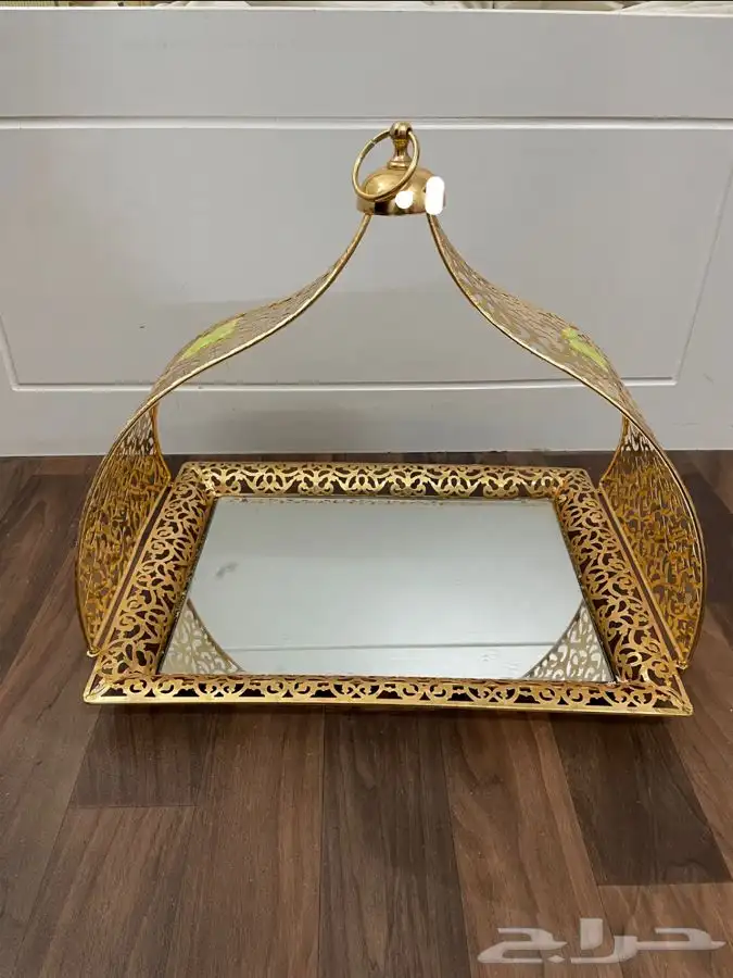 صحون تقديم ستيل ذهبي للمناسبات فخمة 0