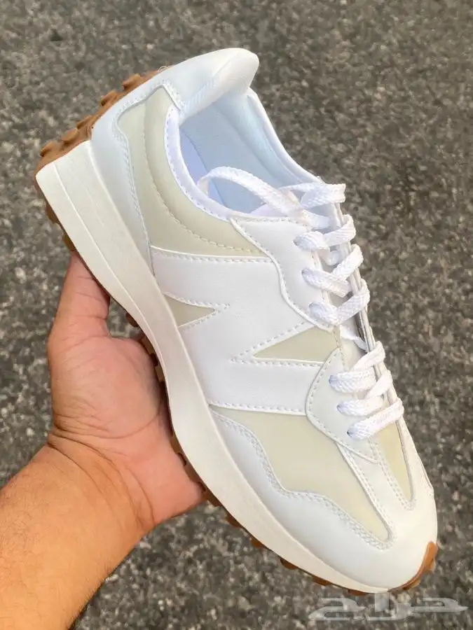 شوزات ماركات 80