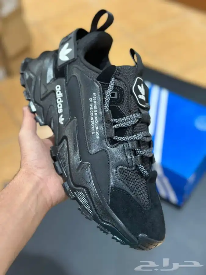 شوزات ماركات 75