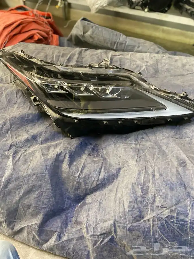 شمعات لكزس ار اكس 2022 اصليه 0