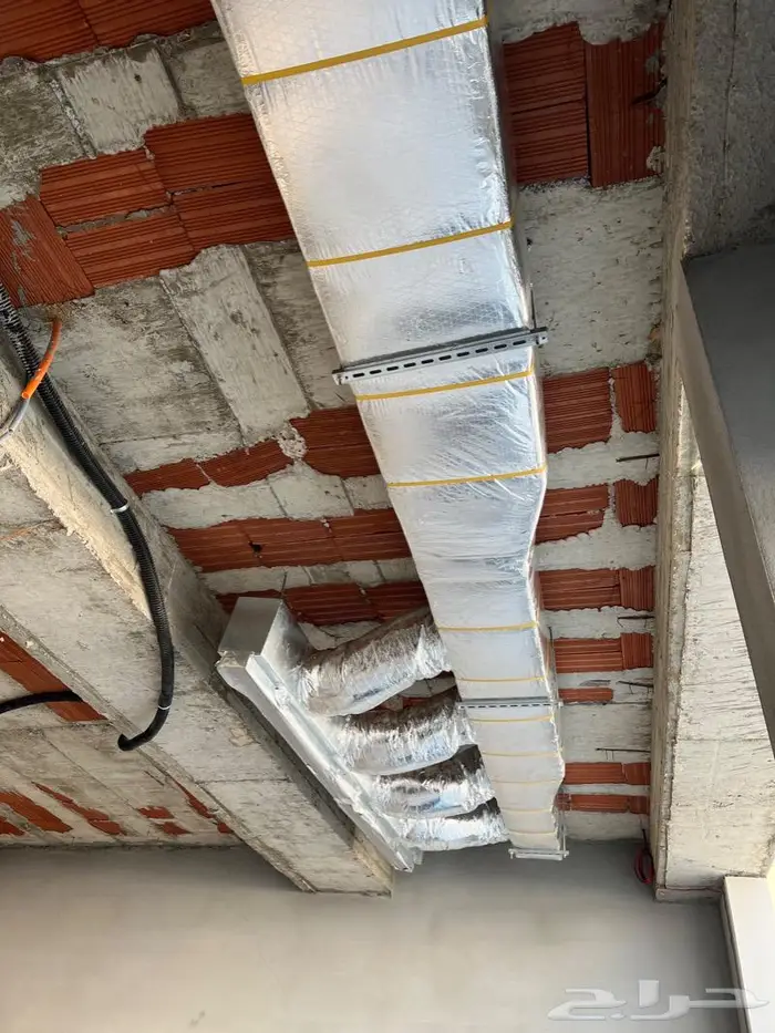 صيانة الدكت وتغيير العزل بجودة عالية 45