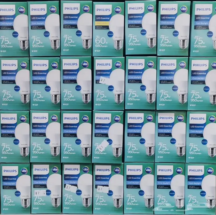 لمبات كروية فليبس قلويز 2