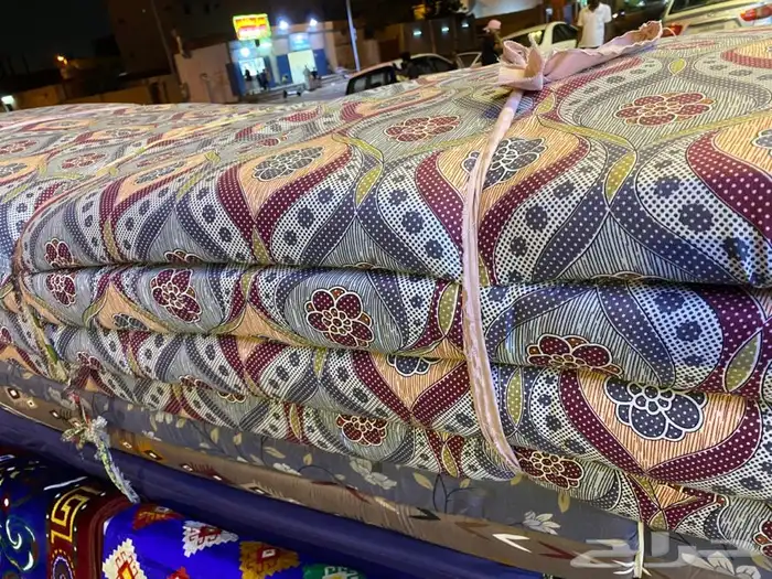 مفارش غرف مراتب بطانيات لحف مخدات طراحات كراسي 23