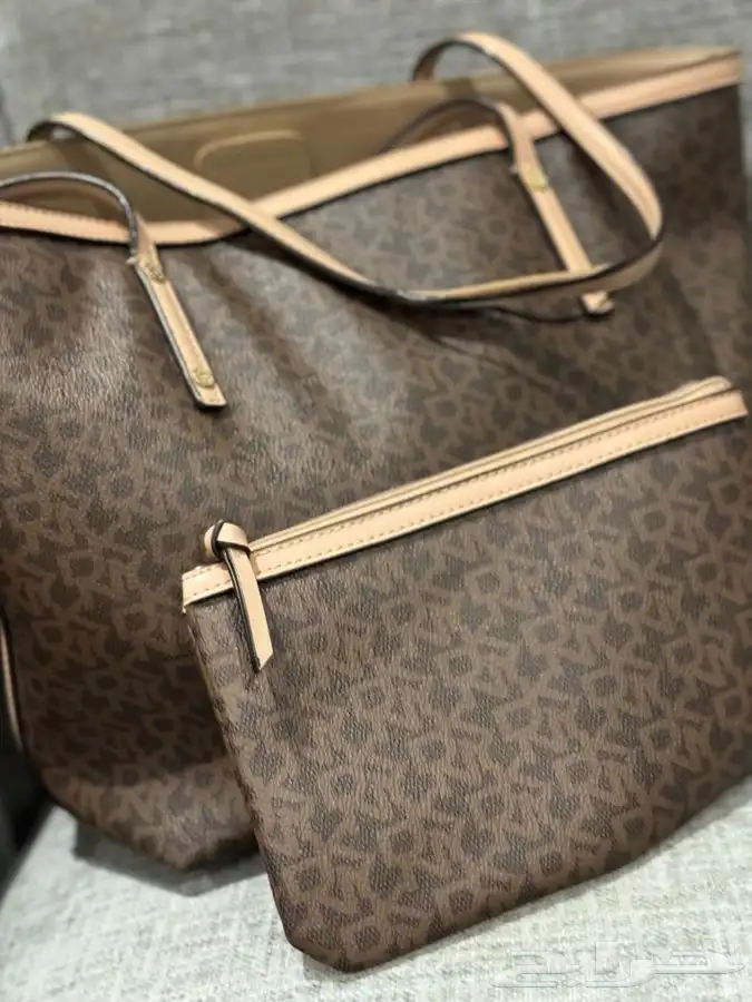 شنطة دكني وشنطة كالفن كلاين 2