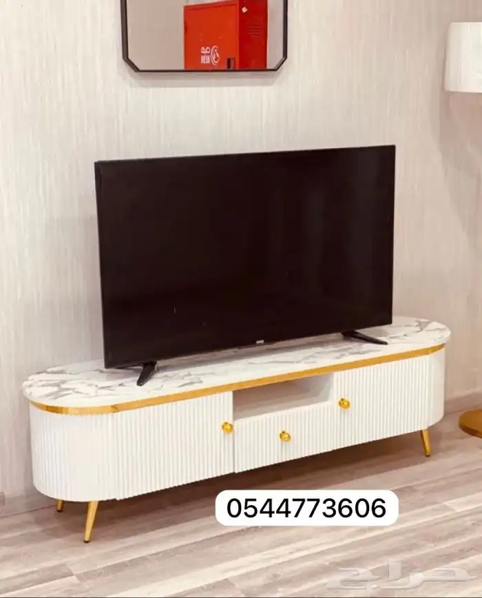 طاولات تلفزيون 2