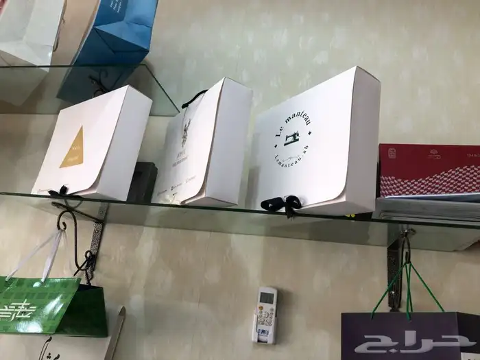 طباعة أكياس ورق تغليف بوكسات أستكر كروت بنر لوحات لوقو جلد 19