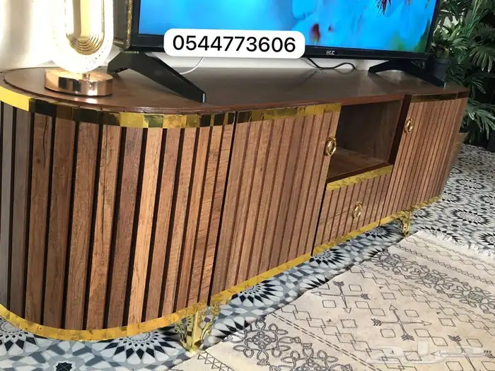 طاولات تلفزيون 5