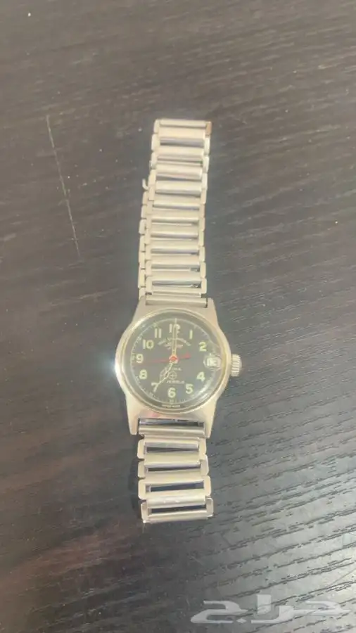 ساعه قديمه أم صليب 5