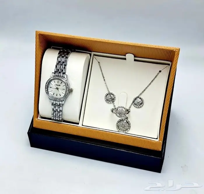 طقم هديه ساعه نسائي فخم 10