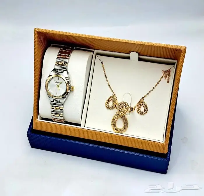طقم هديه ساعه نسائي فخم 32