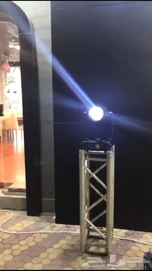 دمية افتتاحات وتنسيق بلونات وليزر 1