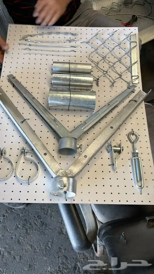 مختصون في تركيب الشبوك والسياجات fence 28