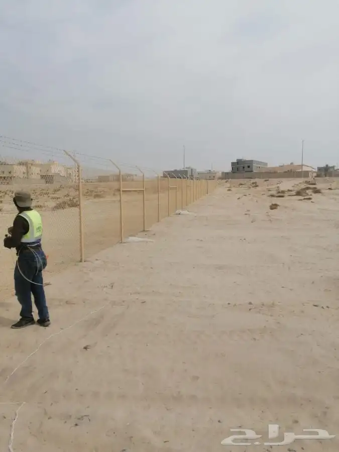 مختصون في تركيب الشبوك والسياجات fence 7
