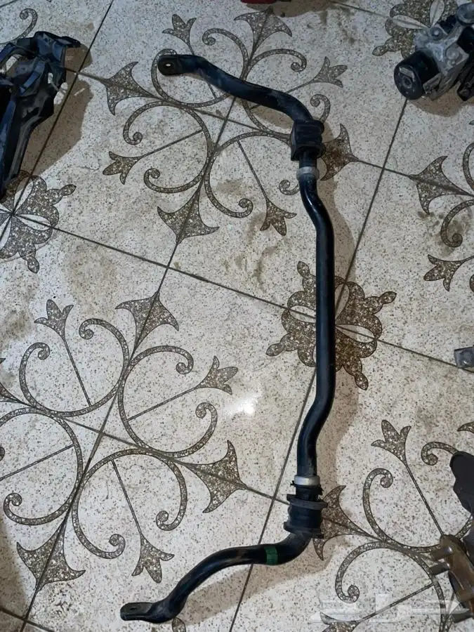 قطع غيار لكزس 12