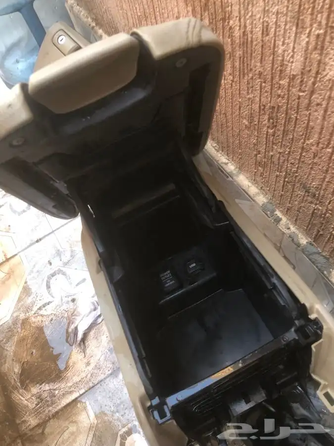 درج ودرج مع منفذUSBوبعض القطع الاخرى اكورد2008-2012 1