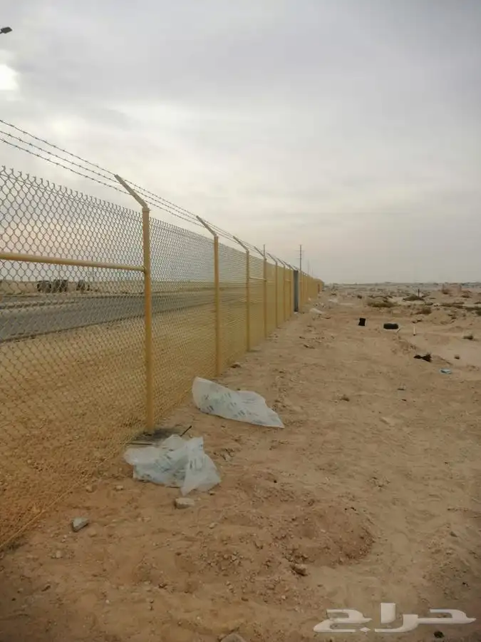 مختصون في تركيب الشبوك والسياجات fence 6